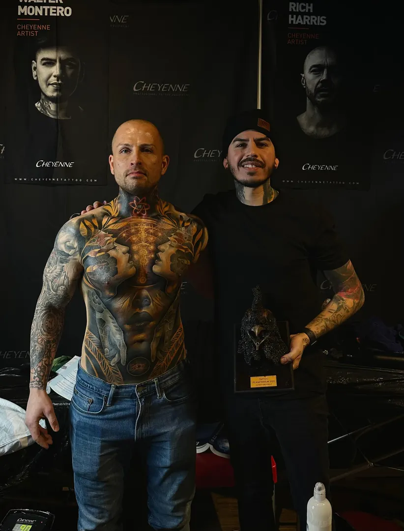 Premio o reconocimiento de Waler Montero 14